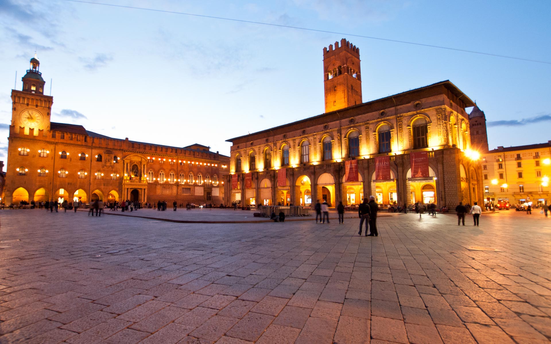 Piazza Maggiore, Bologna